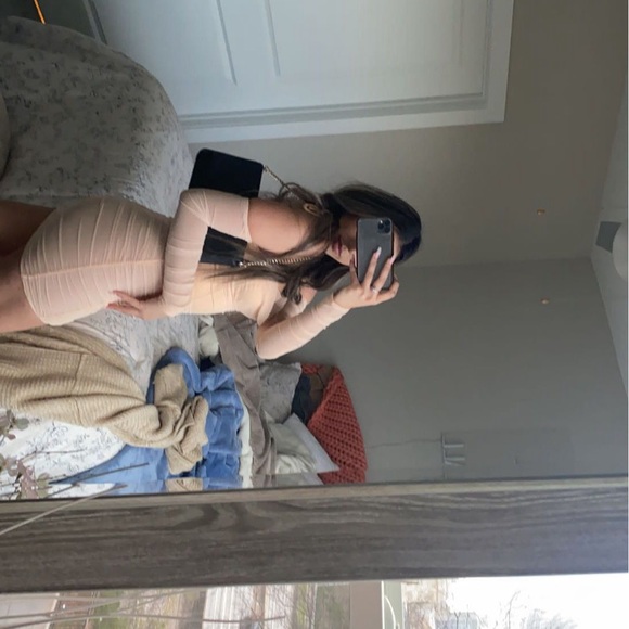 Oh Polly sheer corset dress in nude - Picture 2 of 3